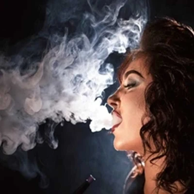 Vai e-cigaretes sabojās jūsu žokļa līniju?