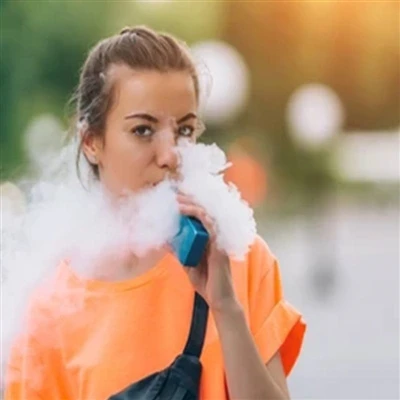 Vai e-cigarešu izelpotie dūmi ir kaitīgi?