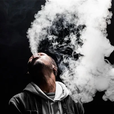 Vai pasīvā smēķēšana no elektroniskajām cigaretēm ir kaitīga cilvēka ķermenim?
