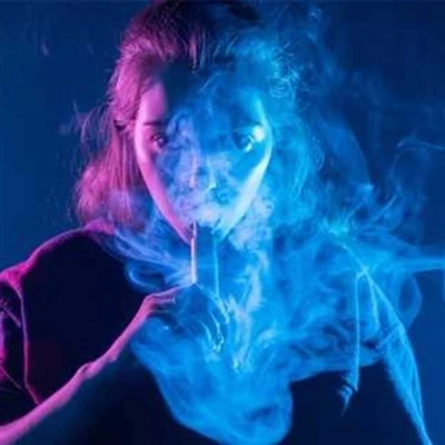 Kādi ir veiksmīgi elektronisko cigarešu nozares pielāgošanās gadījumi normatī...